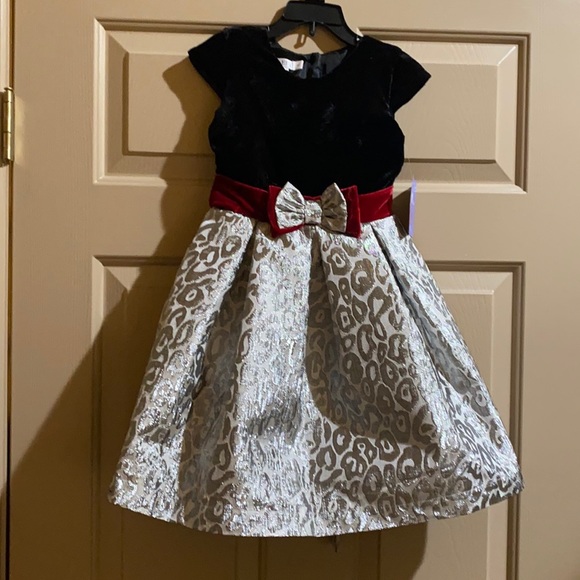 4T Holiday Dress - Picture 1 of 5